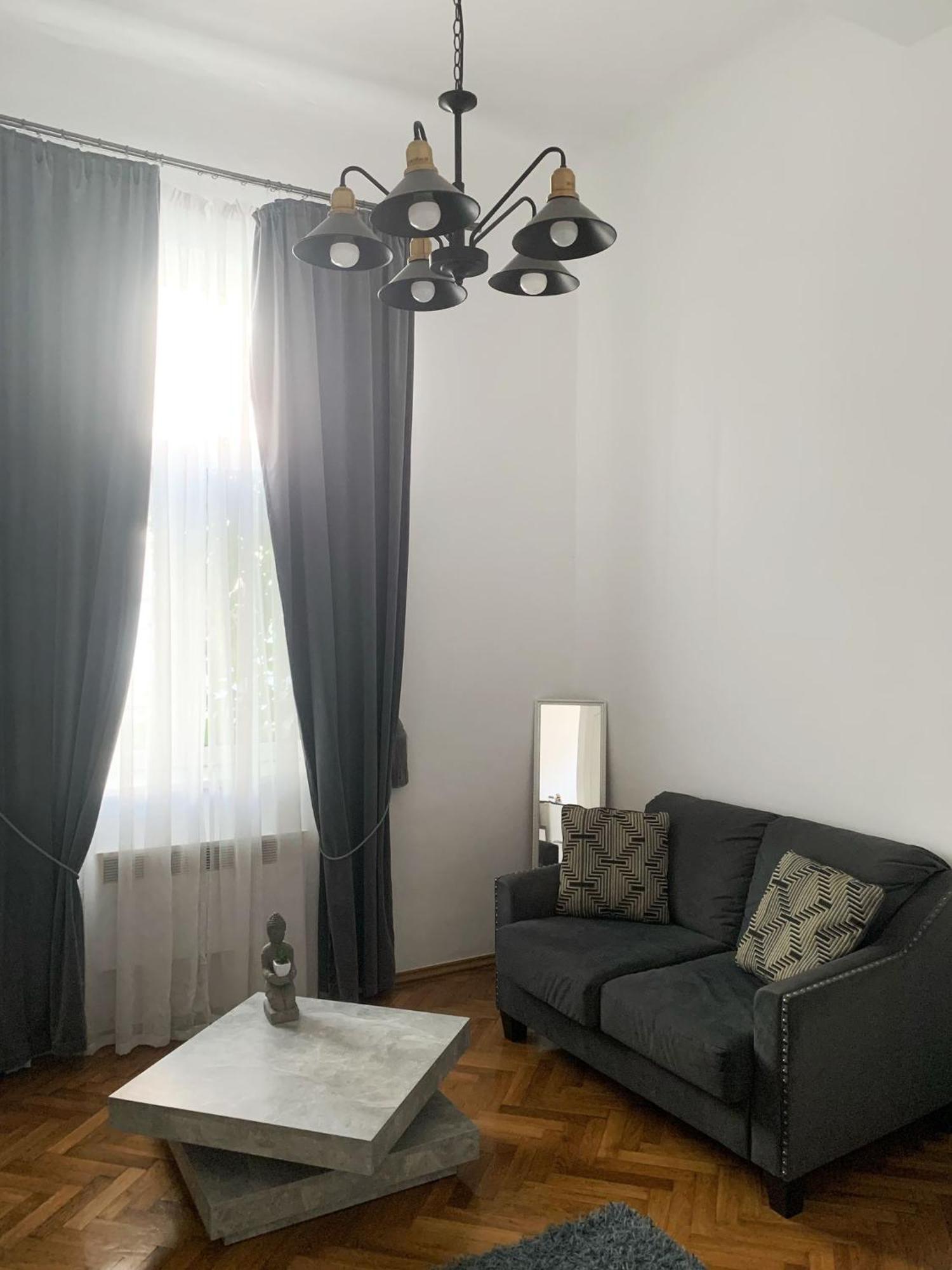 ☆ Bulevard Apartments ☆ Arad Luaran gambar
